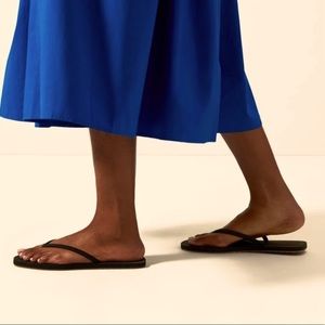 Rothy’s flip flops